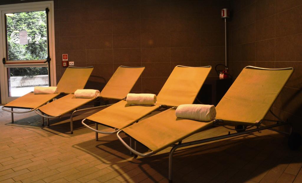 Hotel San Martino Boario Terme Buitenkant foto