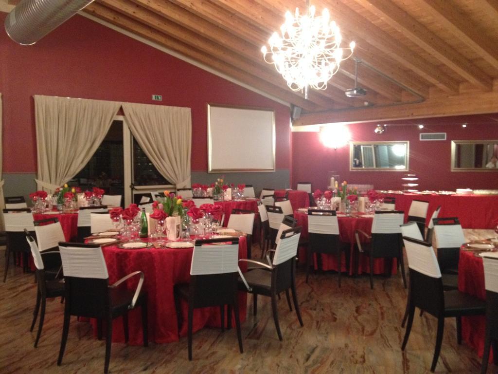 Hotel San Martino Boario Terme Buitenkant foto
