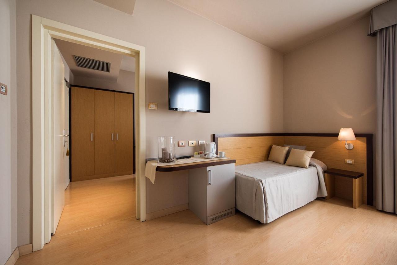 Hotel San Martino Boario Terme Buitenkant foto